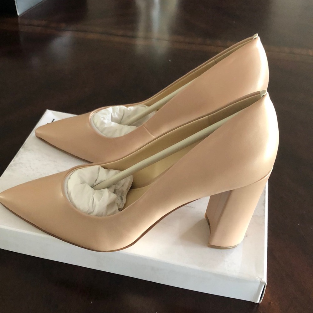Shoes - Picture 7 of 7